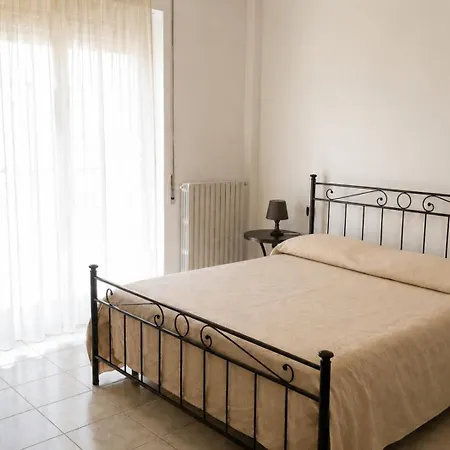 شقة Immobiliare La Rosetana - Residenza Genzano روزيتو ديلي أبروتسي