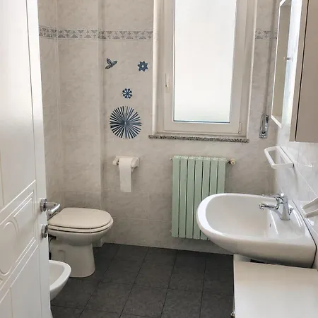 Immobiliare La Rosetana - Residenza Genzano روزيتو ديلي أبروتسي